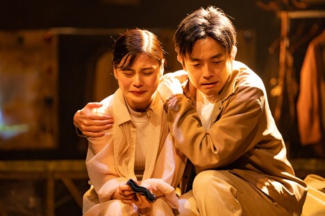 悪い芝居 vol.29 喪失と希望の悪い芝居ラストプレイ「ラスト・ナイト・エンド・デイドリーム・モンスター」より。（撮影：引地信彦）