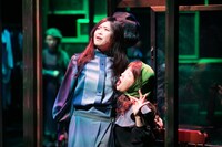 サラダボール公演「三人姉妹 monologue」より。（撮影：加藤晋平）