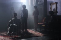 鵺的 第15回公演「バロック」より。（撮影：石澤知絵子）