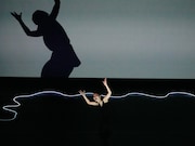 冨士山アネット「Unrelated to You」より。