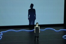 冨士山アネット「Unrelated to You」より。