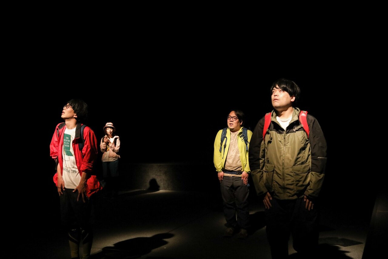 プロトテアトルが“いくつもの願いを込めた作品”「レディカンヴァセイション」開幕