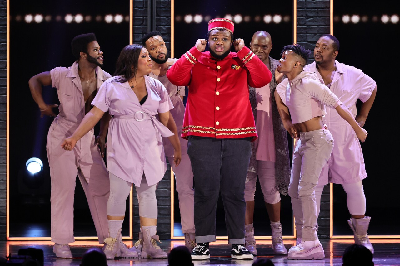 第75回トニー賞「ア・ストレンジ・ループ」がミュージカル作品賞、WOWOWでは授賞式の模様を中継