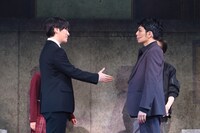 舞台「殺人の告白」より。(c)舞台「殺人の告白」製作委員会 / 丸山尚