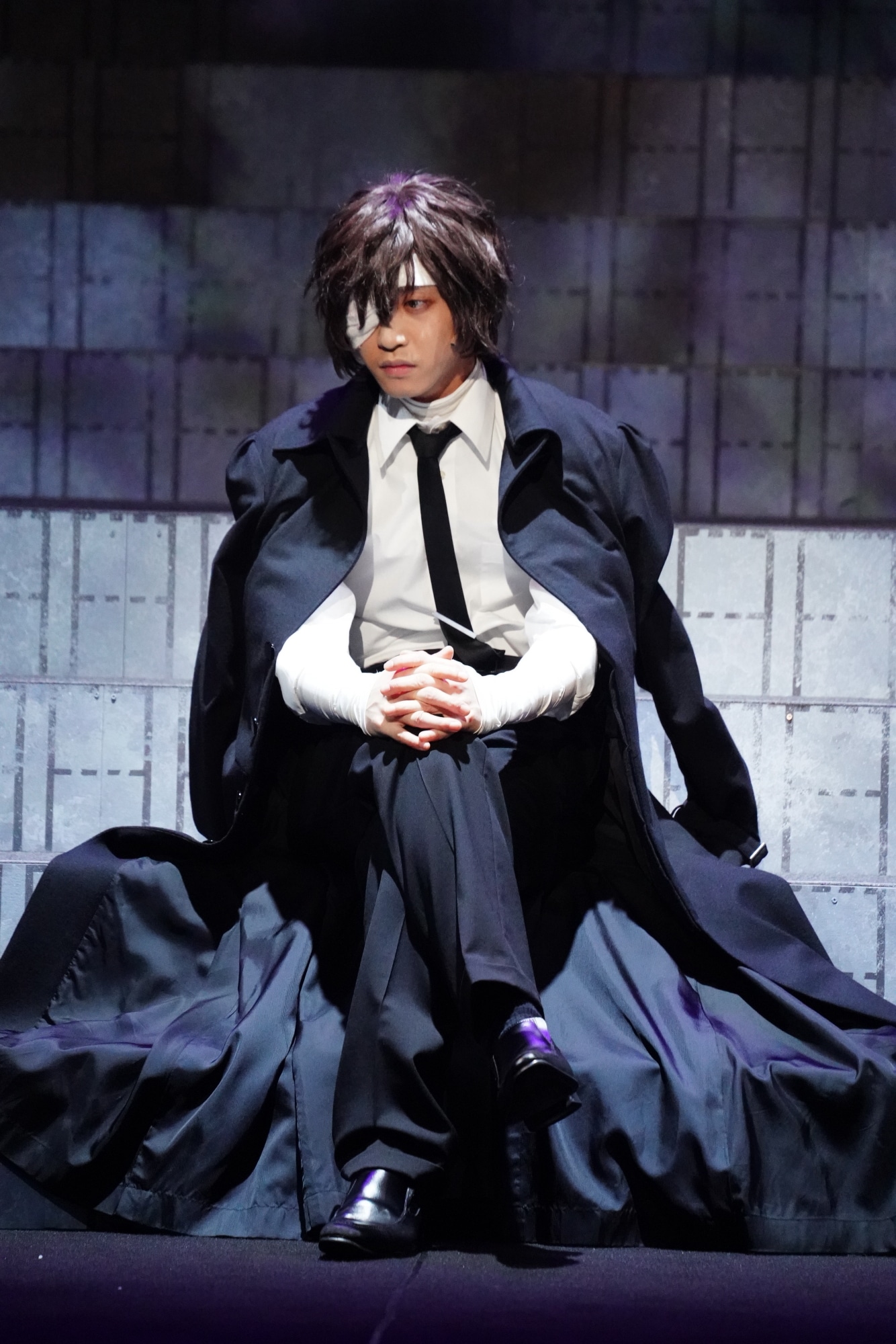 舞台「文豪ストレイドッグス STORM BRINGER」より。（撮影：田中亜紀）
