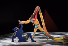 「森山開次 新版・NINJA」より。（撮影：鹿摩隆司）