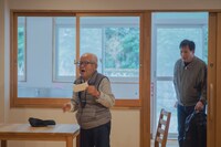 ワーク・イン・プログレス「エキストラの宴」より。