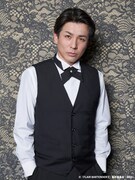 森山栄治扮する七郎。