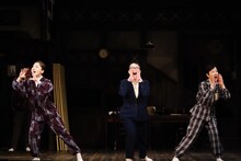 こまつ座 第142回公演「紙屋町さくらホテル」より。（撮影：田中亜紀）