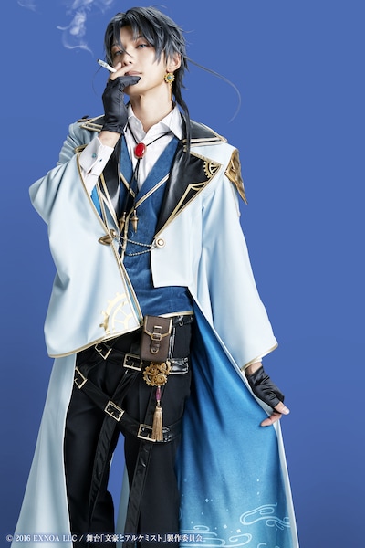 久保田秀敏扮する芥川龍之介。