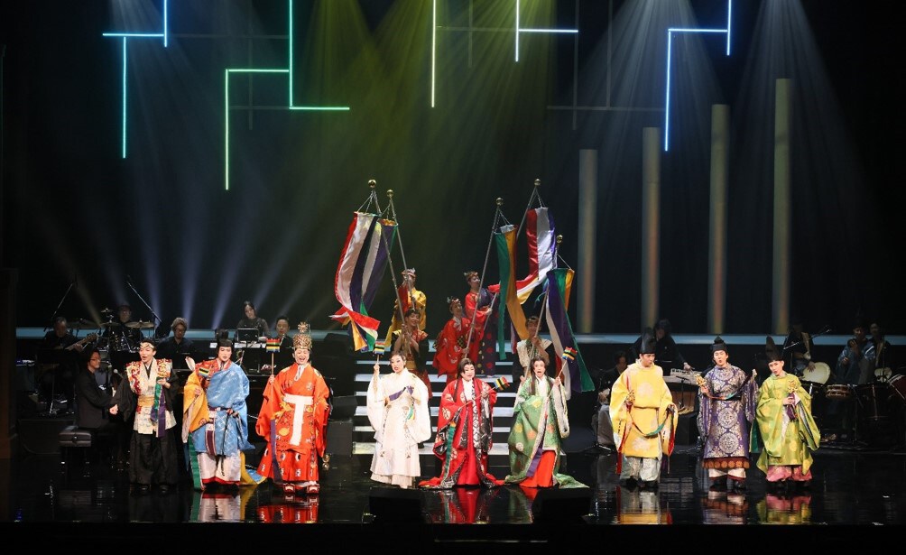 天童よしみが装束姿でミュージカルショー「三都物語」再び、新キャストに紫吹淳ら