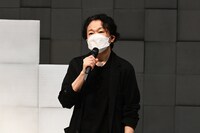 白井晃
