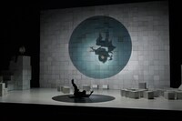 パルコ・プロデュース2022「2020」より。