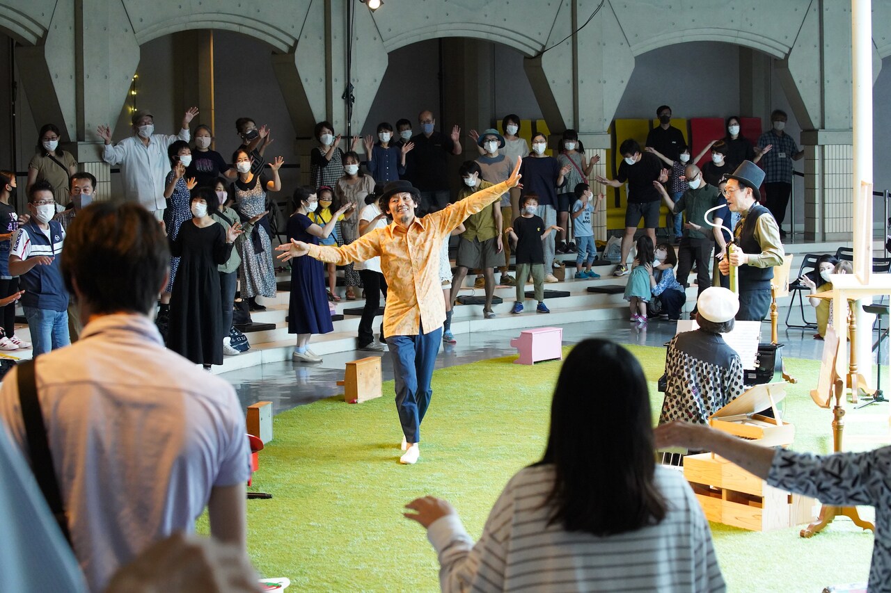 芸術監督・近藤良平プロデュース「ダンスのある星に生まれて」2022年も開催