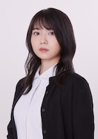 本西彩希帆扮する神宮寺千佳。