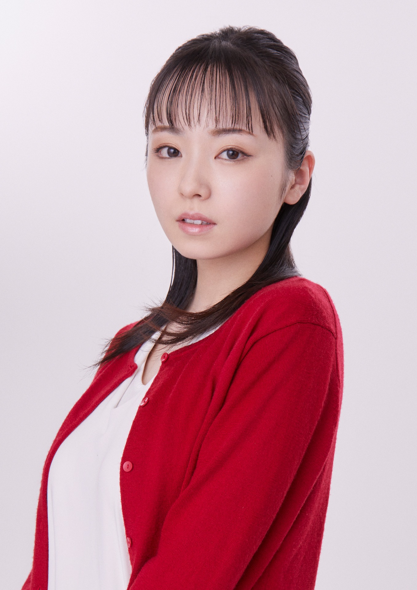 今泉佑唯扮する浜山京子。