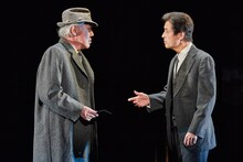 劇団昴「評決 The Verdict」より。（撮影：梅原渉）