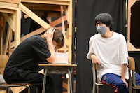 舞台「佐々木と宮野」公開稽古より。