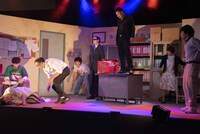 劇団献身 第16回本公演「最悪な大人」より。