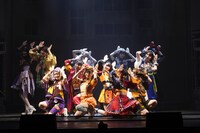 「舞台『ネコにマタタビ、アキバにレインボウ』～この夏、虹の彼方へ旅にでる～」より。