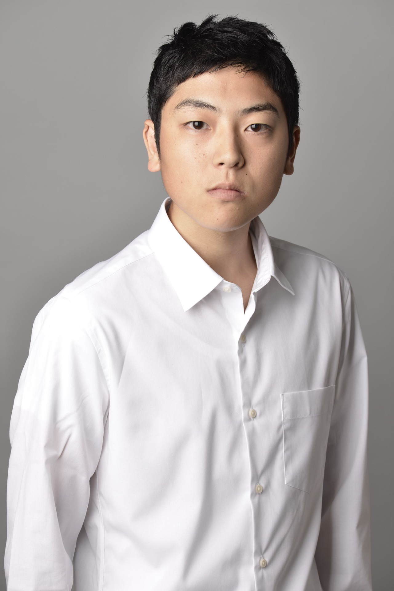 大窪人衛