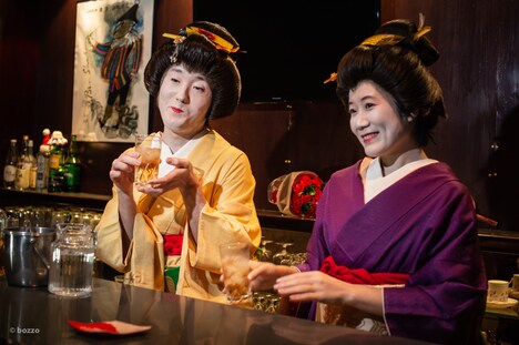 ハイドロブラスト 第3回公演「最後の芸者たち」より。