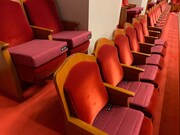 エアウィーヴのクッションが導入された客席の様子。