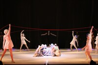 大駱駝艦・天賦典式「はじまり」より。（撮影：川島浩之）