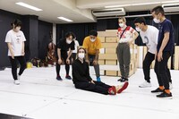 「気づかいルーシー」稽古の様子。（撮影：岡千里）