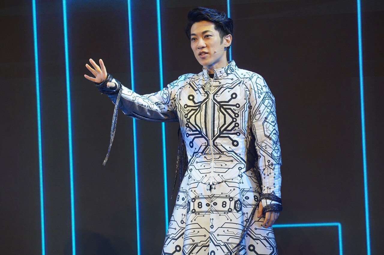 渡辺宏【めぐりあい】 パステル 8号 マスクを取るとオタクっぽさ全開？薮宏太主演のミュージカル「BE