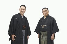 左から神田松鯉、神田伯山。(c)松竹