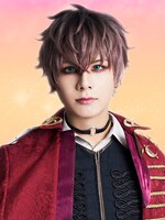 上仁樹扮するシャルル＝アンリ・サンソン。