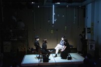 エンニュイ 第4回本公演「無表情な日常、感情的な毎秒」より。（撮影：藤澤孝代）