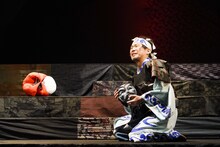 カムカムミニキーナ Vol.72「ときじく ～富士山麓鸚鵡鳴（22360679）～」より。（撮影：友澤綾乃）