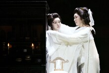 こまつ座 第143回公演「頭痛肩こり樋口一葉」より。（撮影：宮川舞子）