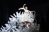 「海のSDGsプロジェクト 海の音楽劇『プリンス・オブ・マーメイド2022』～海からの2000年後のおくりもの～」より。