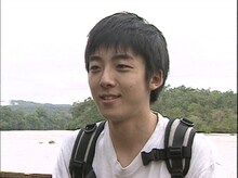 「世界ウルルン滞在記」高橋一生出演回より。(c)テレビマンユニオン・MBS