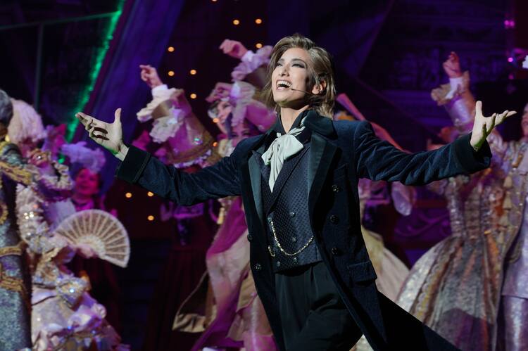 宝塚歌劇花組 巡礼の年 東京公演まもなく トップスター柚香光 休演になってしまった公演の分まで 公演レポート 舞台写真 コメントあり ステージナタリー