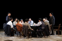 ELEVEN NINES「12人の怒れる男」より。（撮影：クスミエリカ）