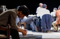 ELEVEN NINES「12人の怒れる男」より。（撮影：クスミエリカ）