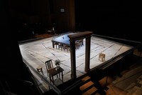 ELEVEN NINES「12人の怒れる男」より。（撮影：クスミエリカ）