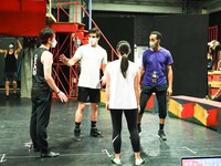 ブロードウェイミュージカル「ピピン」稽古場の様子。