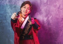 山田ジェームス武のキャラクタービジュアル。