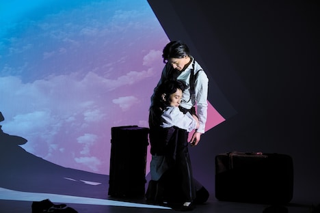 「建築家とアッシリア皇帝」ビジュアル（宣伝美術：秋澤一彰、撮影：山崎伸康）