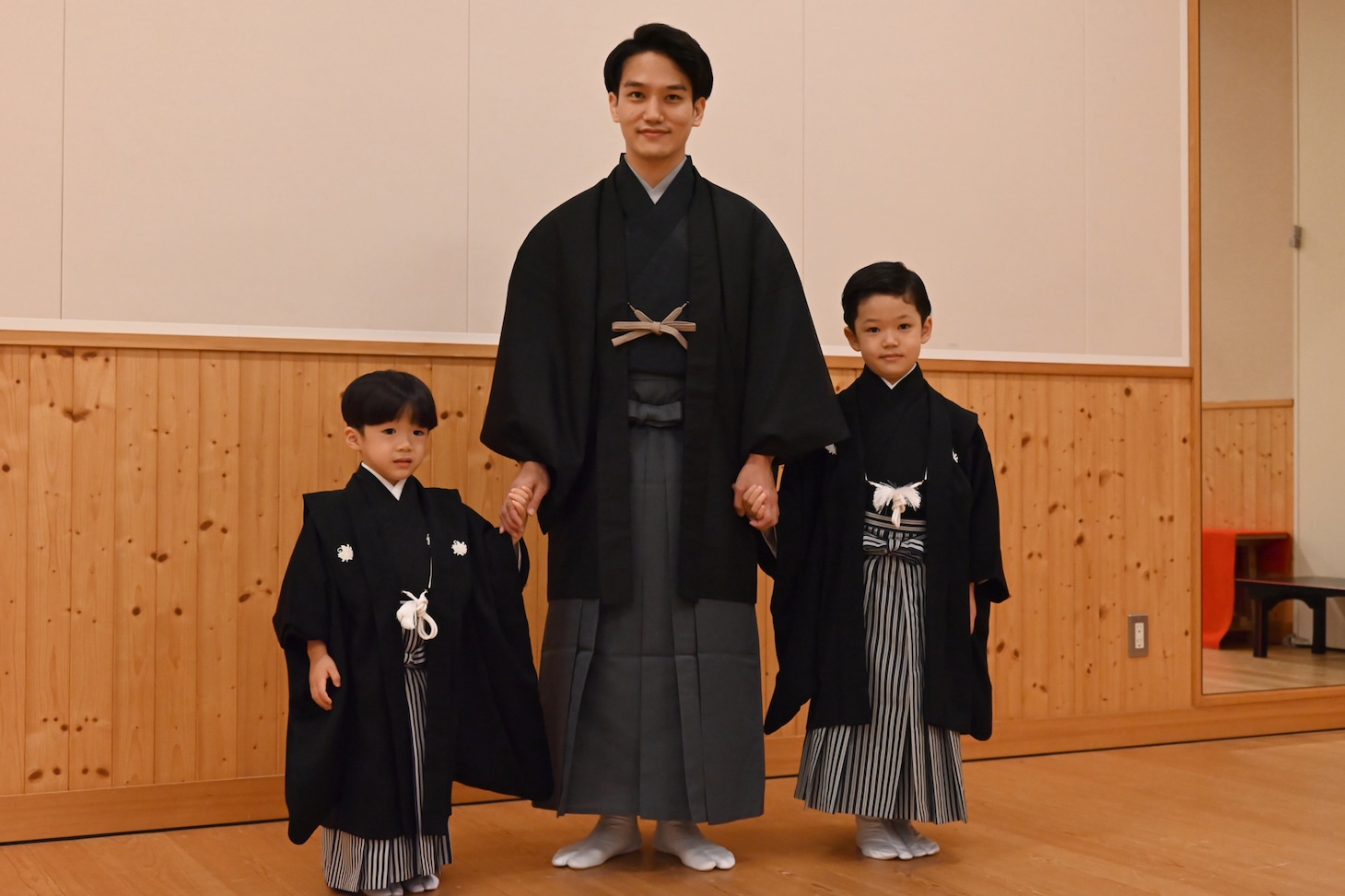 左から中村秀乃介、中村歌昇、中村種太郎。