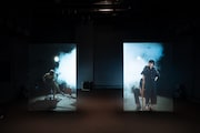 チェルフィッチュ「ニューイリュージョン」開幕、本日オンライントークイベントも