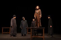 イエローヘルメッツ 第1回本公演「ヴェニスの商人」より。