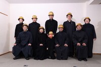 イエローヘルメッツ