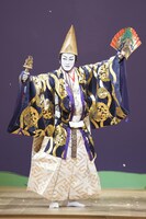 「超歌舞伎2022 Powered by NTT」より「萬代春歌舞伎踊」。