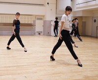 「Petit Barroco（プティ・バロッコ）『“小さな真珠（ゆがんだ真珠）”〈世界初演〉』」より。(c)K-BALLET COMPANY